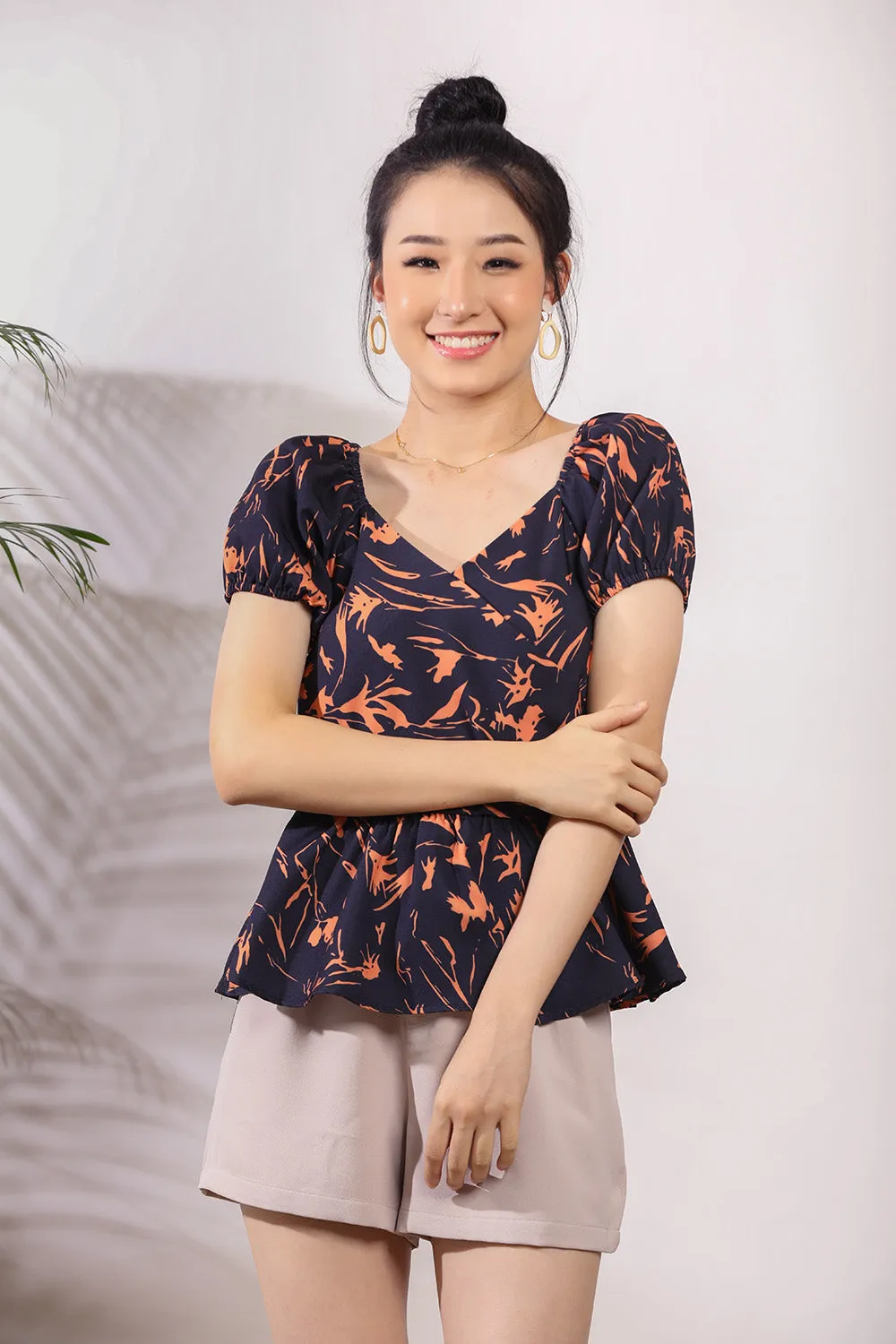 Anoleigh Top in Black
