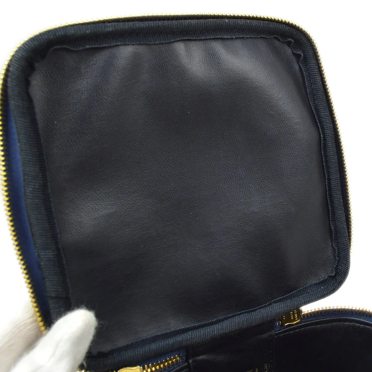 CHANEL 1997 Cosmetic Vanity Handbag 91385