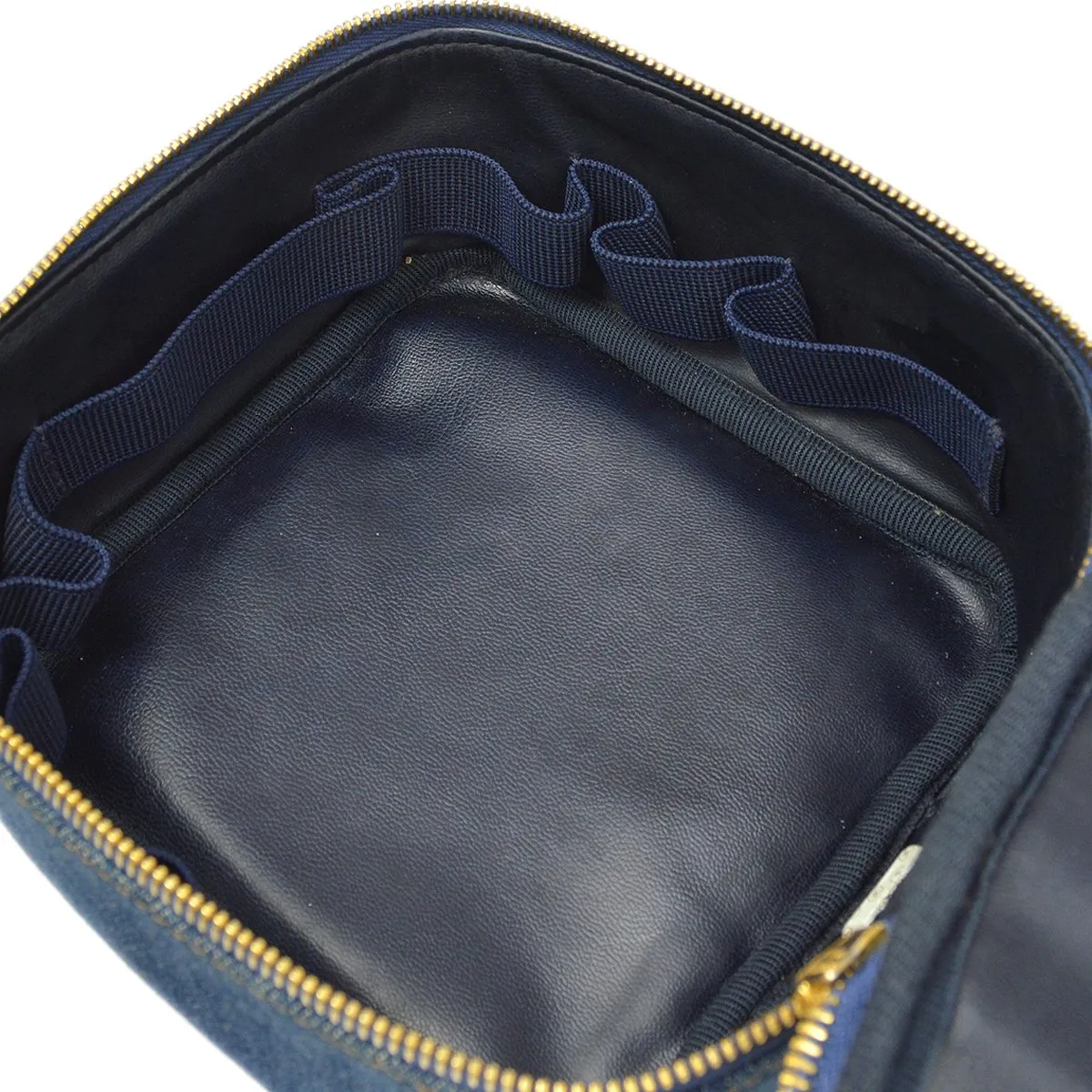 CHANEL 1997 Cosmetic Vanity Handbag 91385