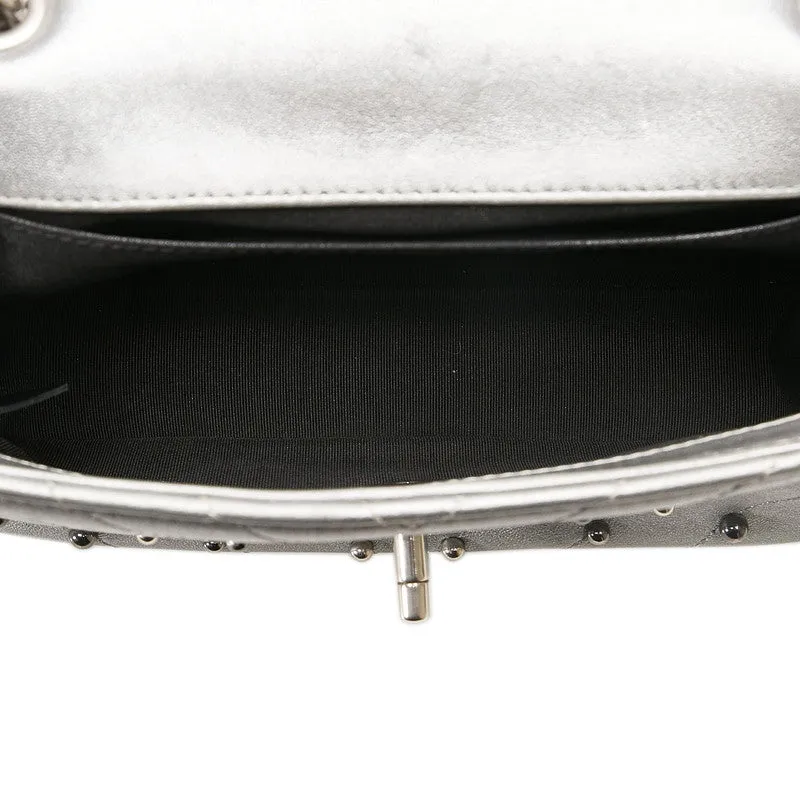 Chanel CC Chevron Studded Leather Flap Bag Leather Shoulder Bag in Good condition