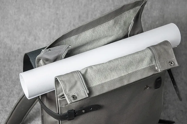 DESIGNER BACKPACK - grey