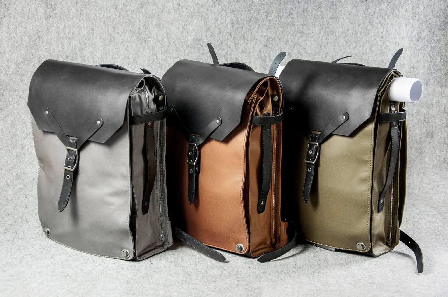 DESIGNER BACKPACK - grey