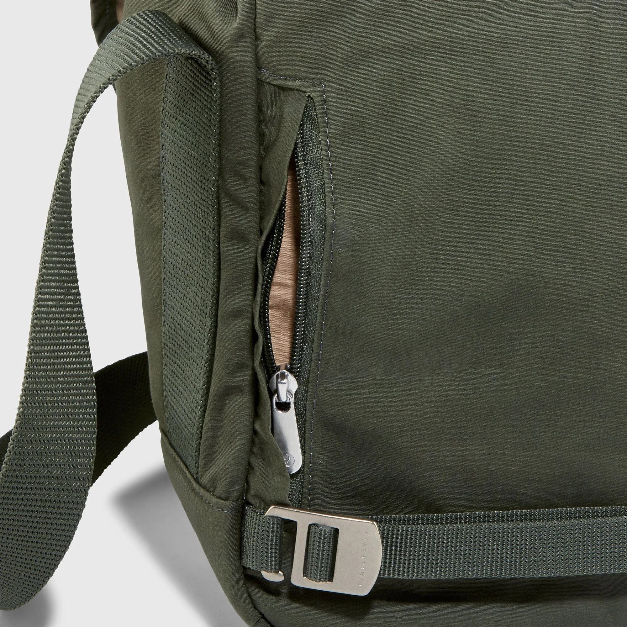 Fjallraven Greenland Shoulder Bag - 2 Colors