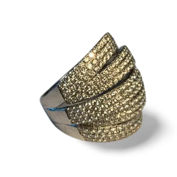 Magnificent 18K White Gold Diamond Dome Band Ring