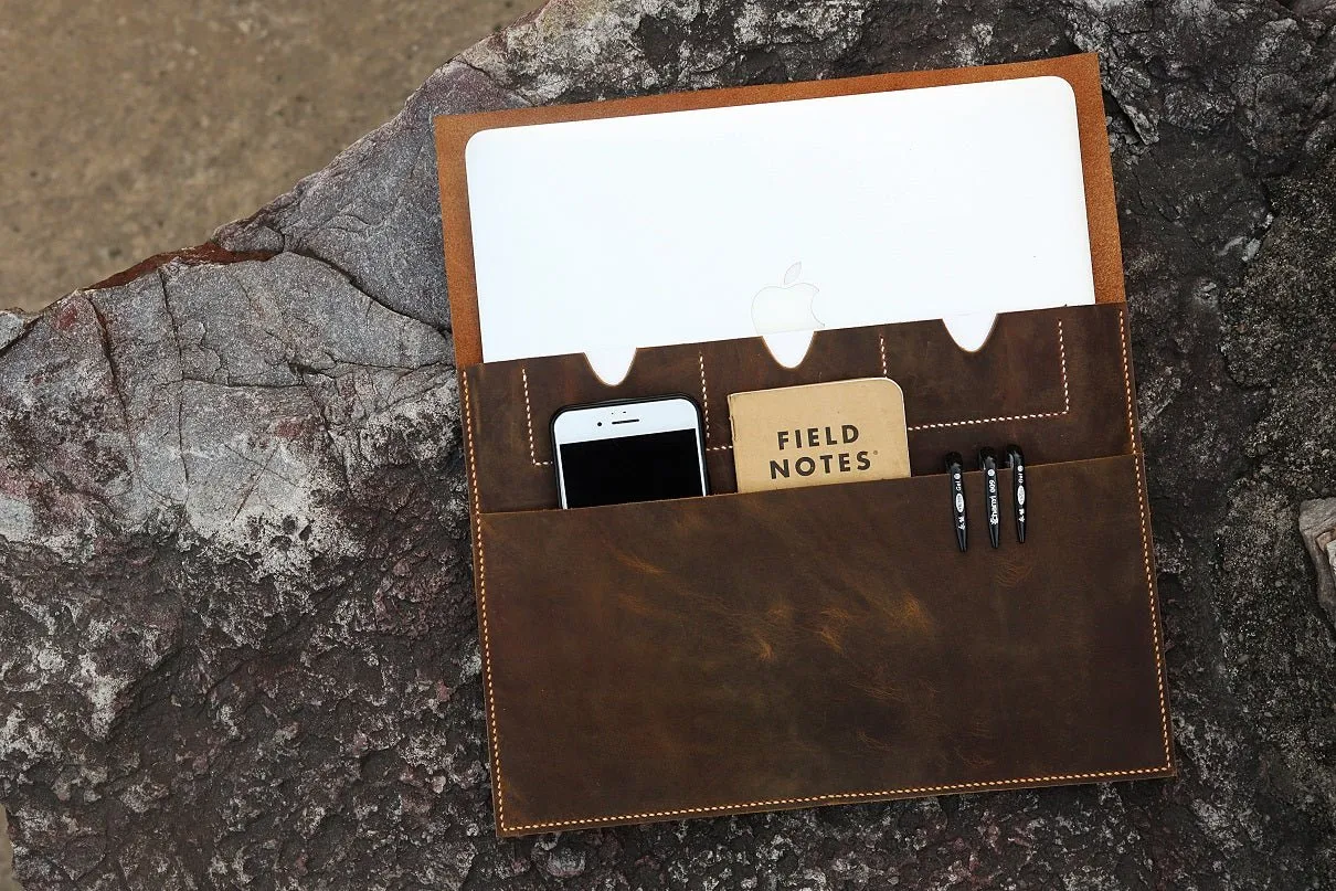 Mens rustic distressed genuine leather macbook pro case portfolio