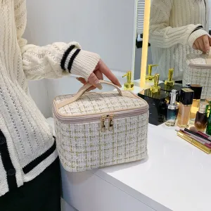 Portable Makeup Bag For Women Travel Cosmetics Storage Bag