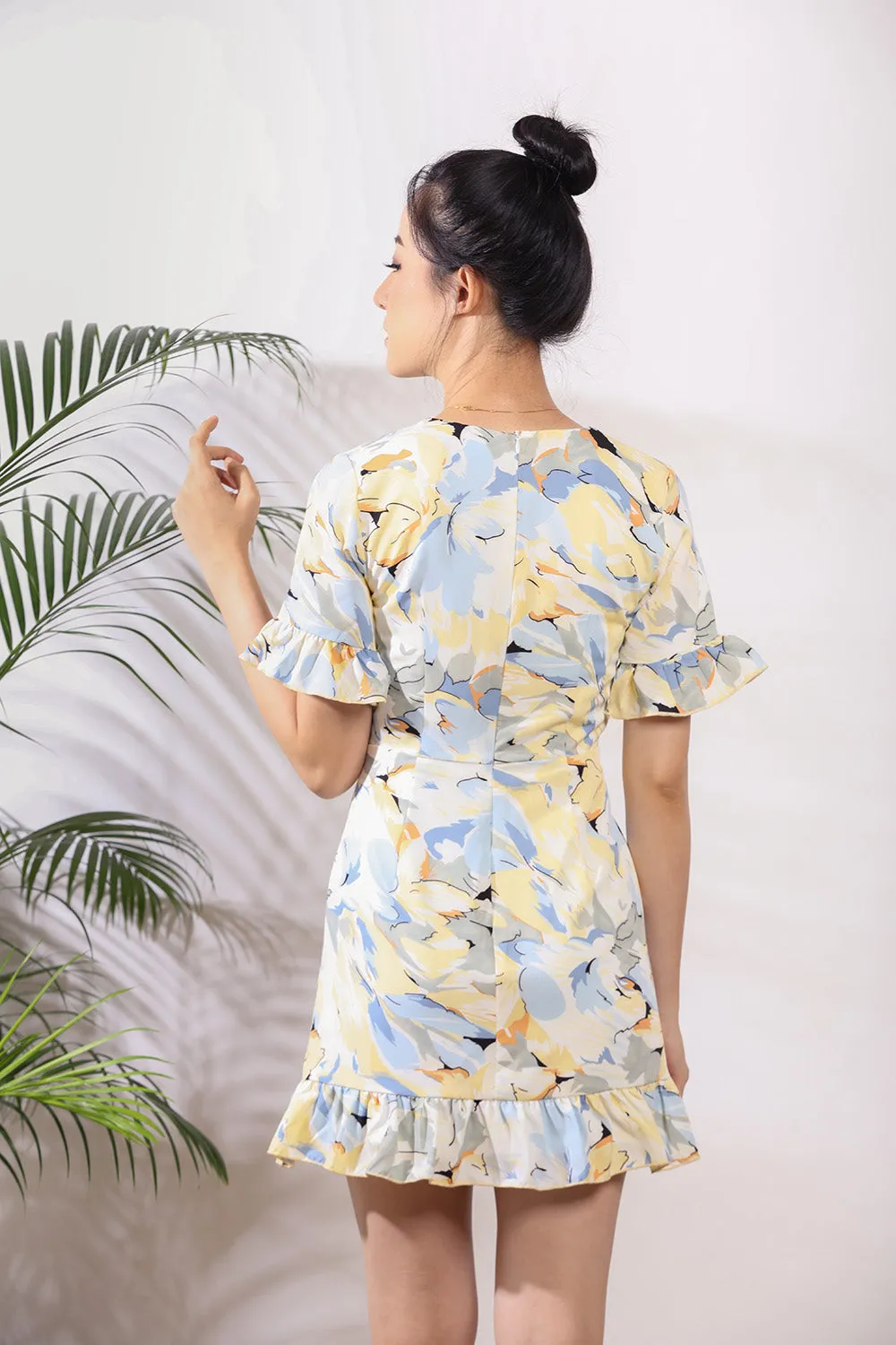 Sherinda Midi Dress in Yellow Floral Prints