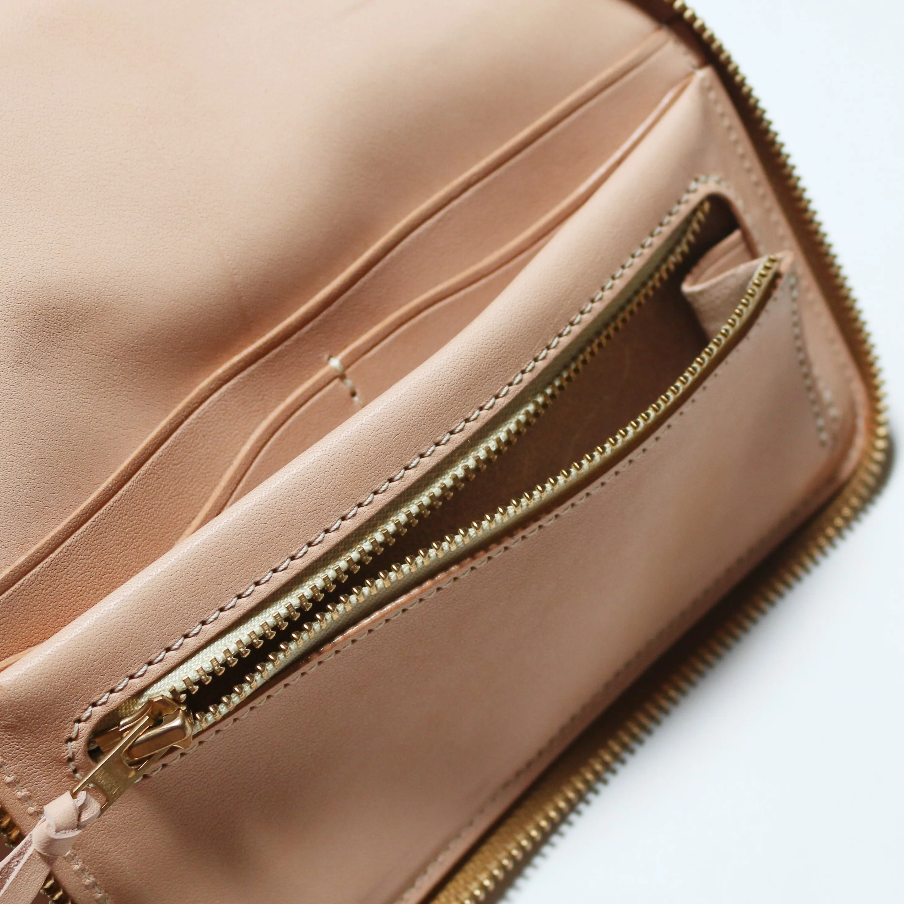 The Superior Labor - Leather Zip Organizer (A6 Size)